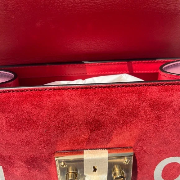 NWT GUCCI RUNAWAY EUROPEAN LIMITED EDITION LOVE BAG - Picture 10 of 13